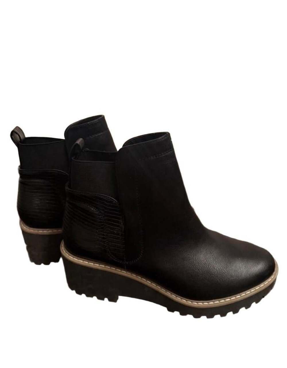 DV Dolce Vita Women's Sole Booties